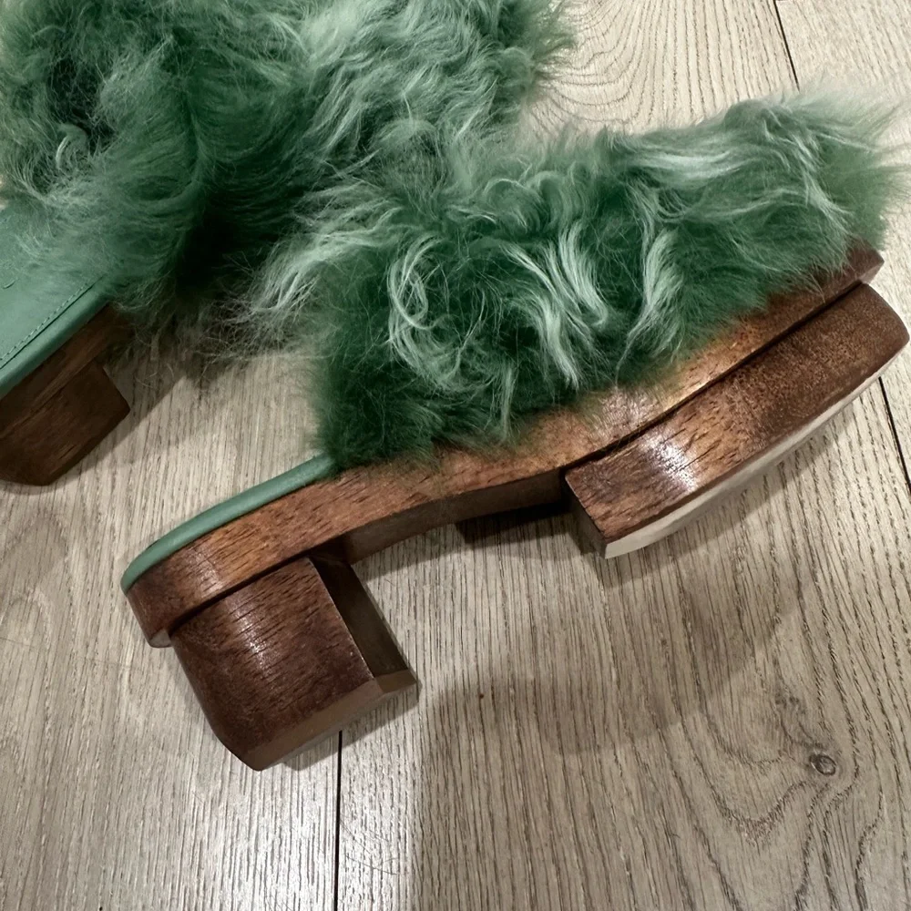 Cult Gaia Green Fur Slide Sandals - Picture 4 of 8
